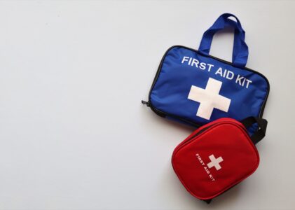 First aid in work